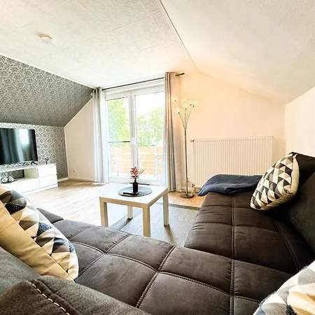 Lägenhet 65m² Brunsbek Mit 2 Schlafzimmer - 5 Minuten Zur A1